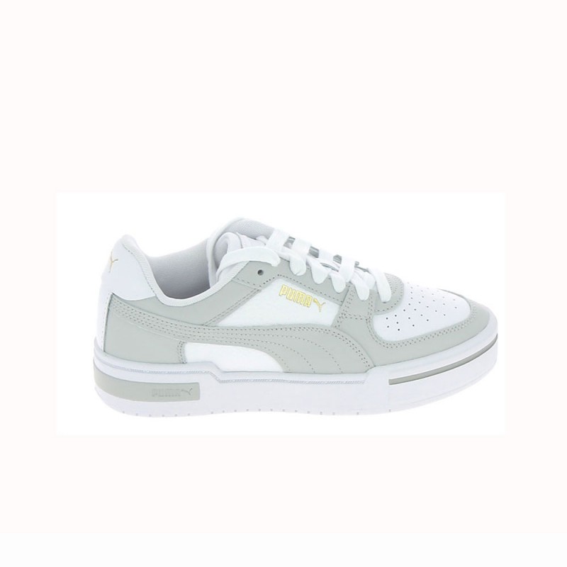 Puma grise et clearance blanche